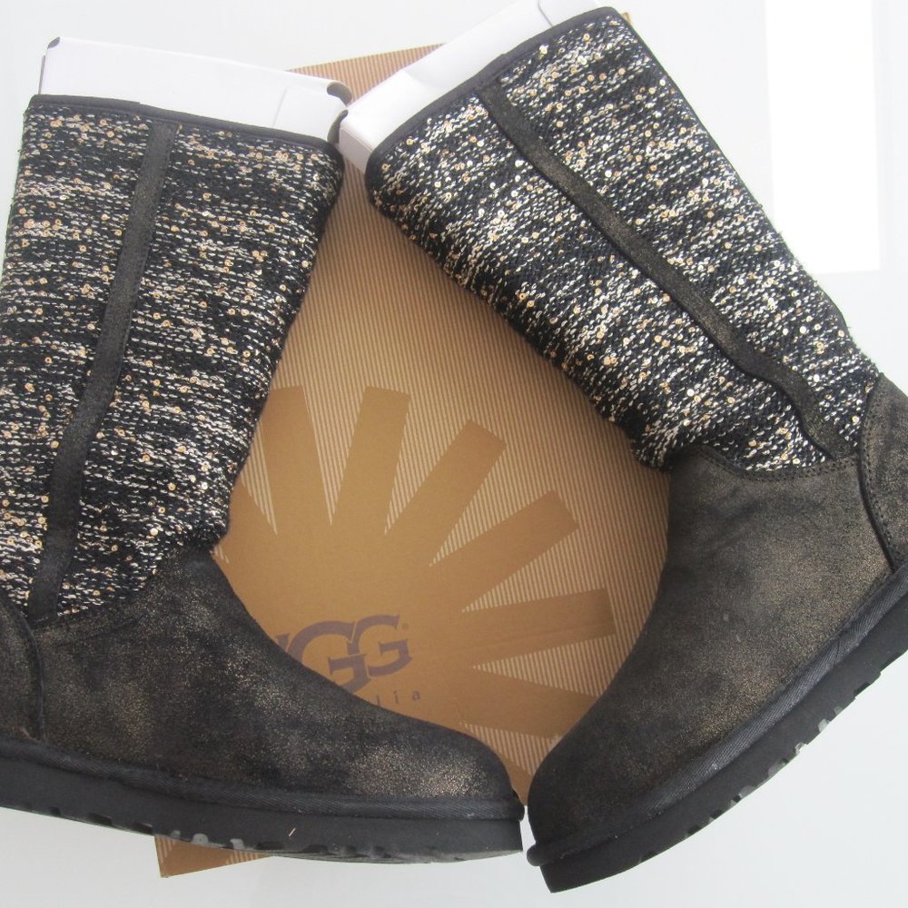 AUTHENTIC UGG CAMAYA BOOTS BLACK SIZE 5
